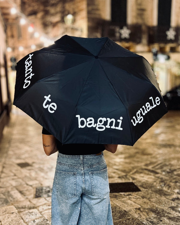 Ombrello Nero - "Tanto Te Bagni Uguale" - Realizzandoo